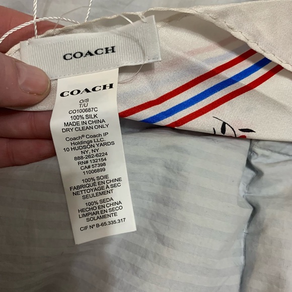 Coach New With Tags Cream Scarf old money quiet luxury pure silk - Picture 5 of 5